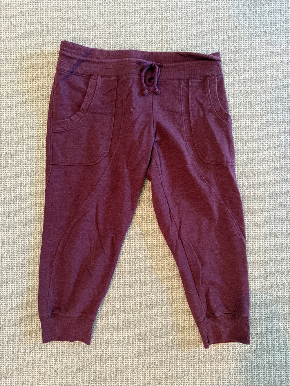 Marika plum crop length joggers - size M